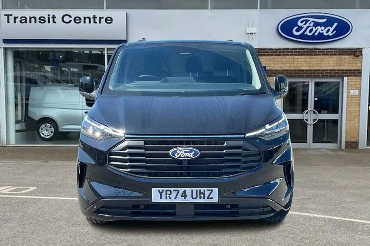 2023-ford-transit-custom-20tdci-300-l1h1-limited-136pseu6e-panel-van-1996cc-big-11
