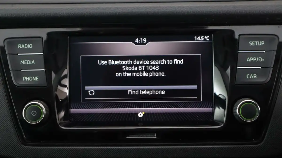 2020-skoda-fabia-10-mpi-se-60ps-hatchback-big-23