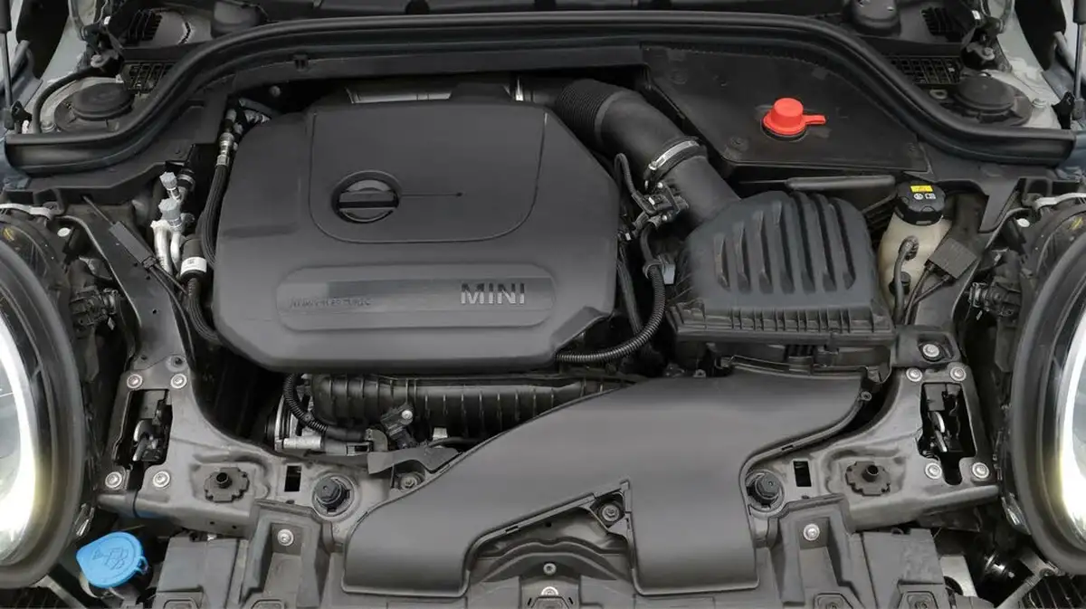 2022-mini-cooper-15-cooper-classic-hatchback-3d-auto-big-19