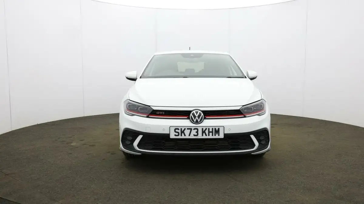 2023-volkswagen-polo-big-40