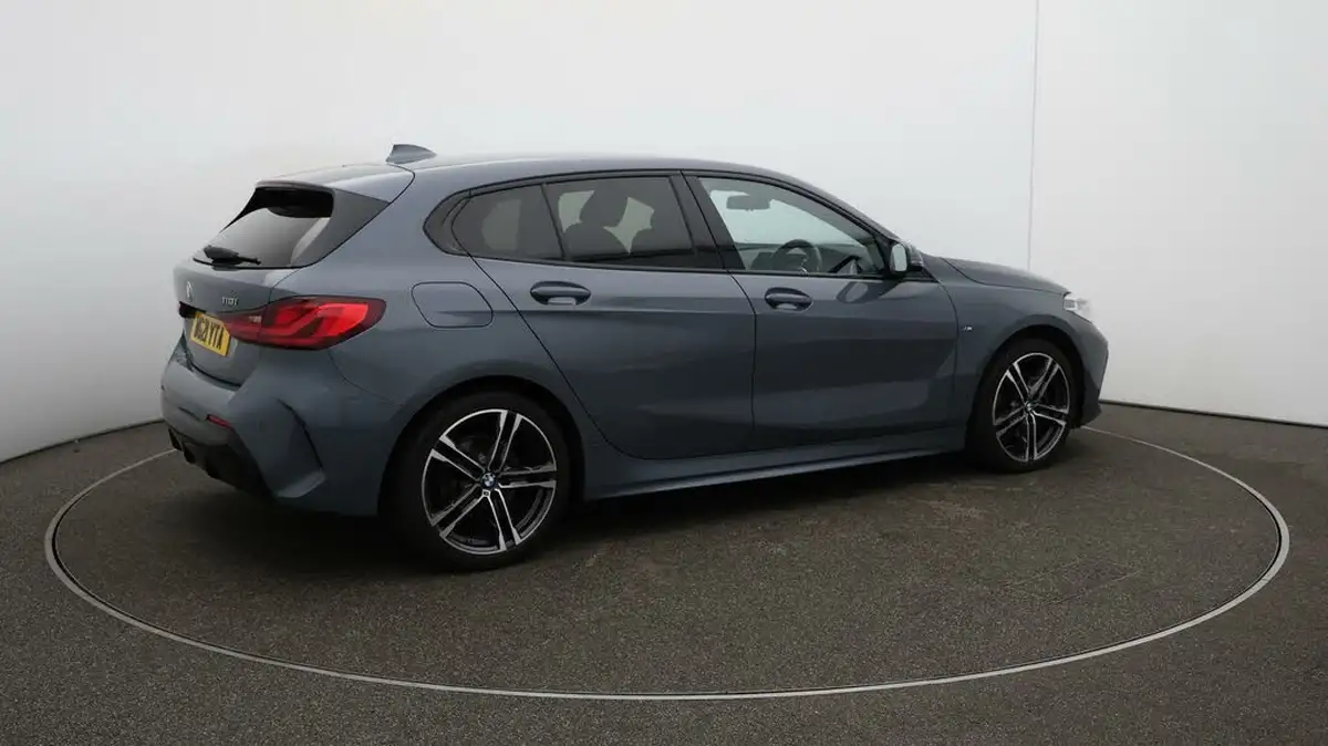 2021-bmw-1-series-15-118i-m-sport-lcp-dct-big-52