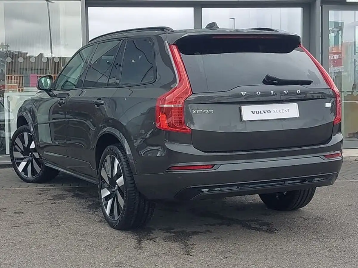 2024-volvo-xc90-20-t8-plus-big-1