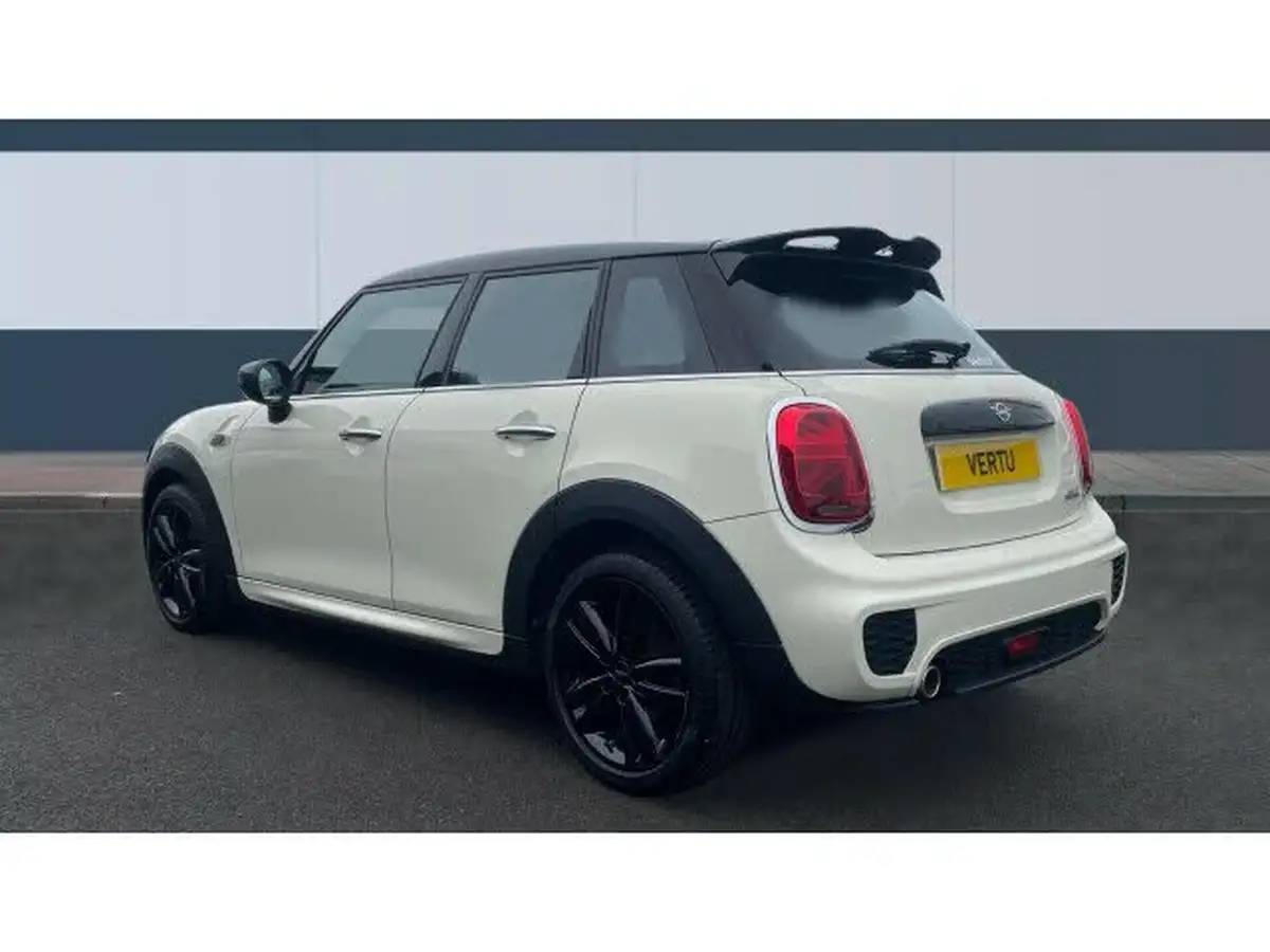 2019-mini-cooper-15-cooper-sport-hatchback-5d-auto-big-1