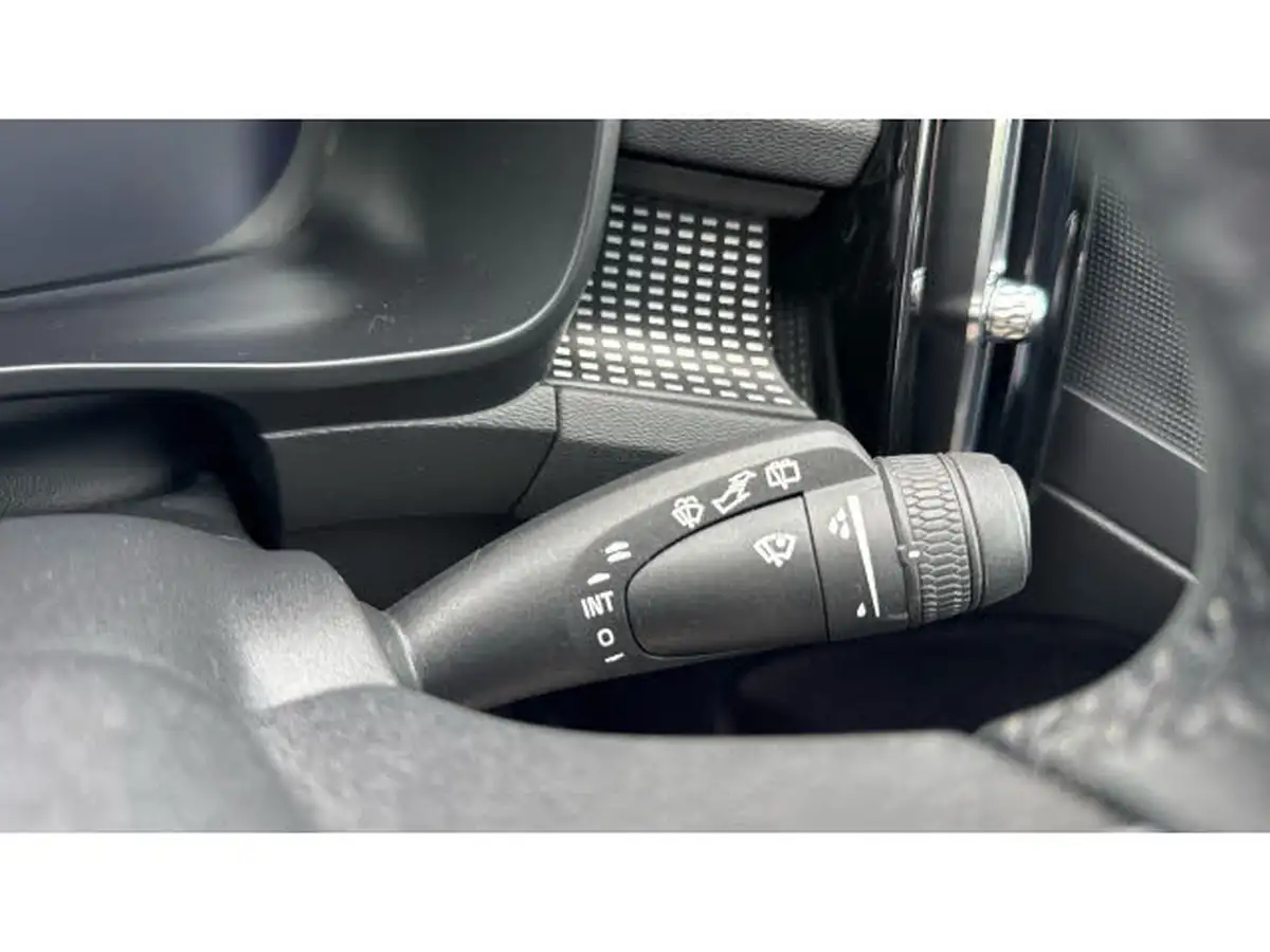 2022-volvo-xc40-e-recharge-plus-228bhp-big-23