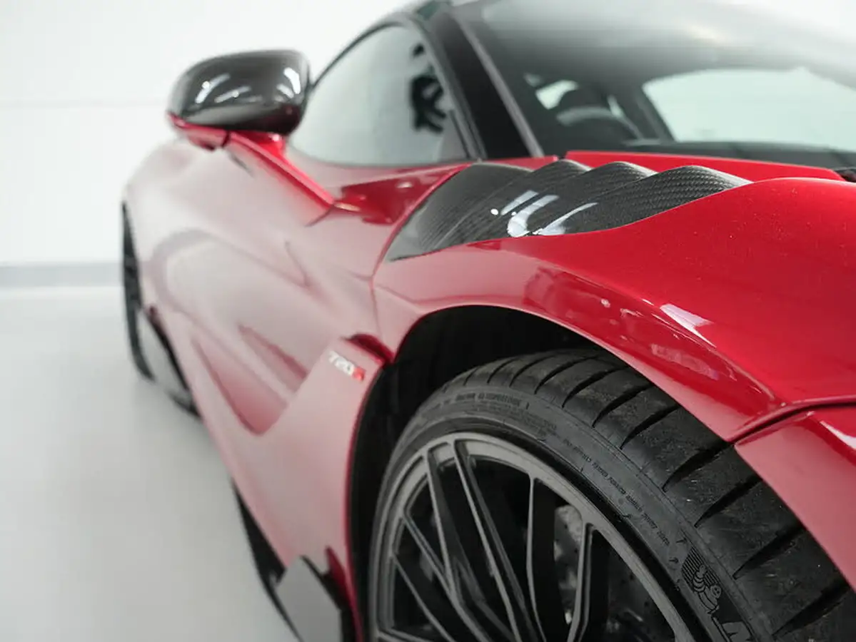 2018-mclaren-720s-40-luxury-big-18