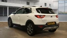 2020-kia-stonic-10-t-gdi-3-dct-small-4