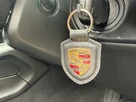 2016-porsche-macan-20-small-15