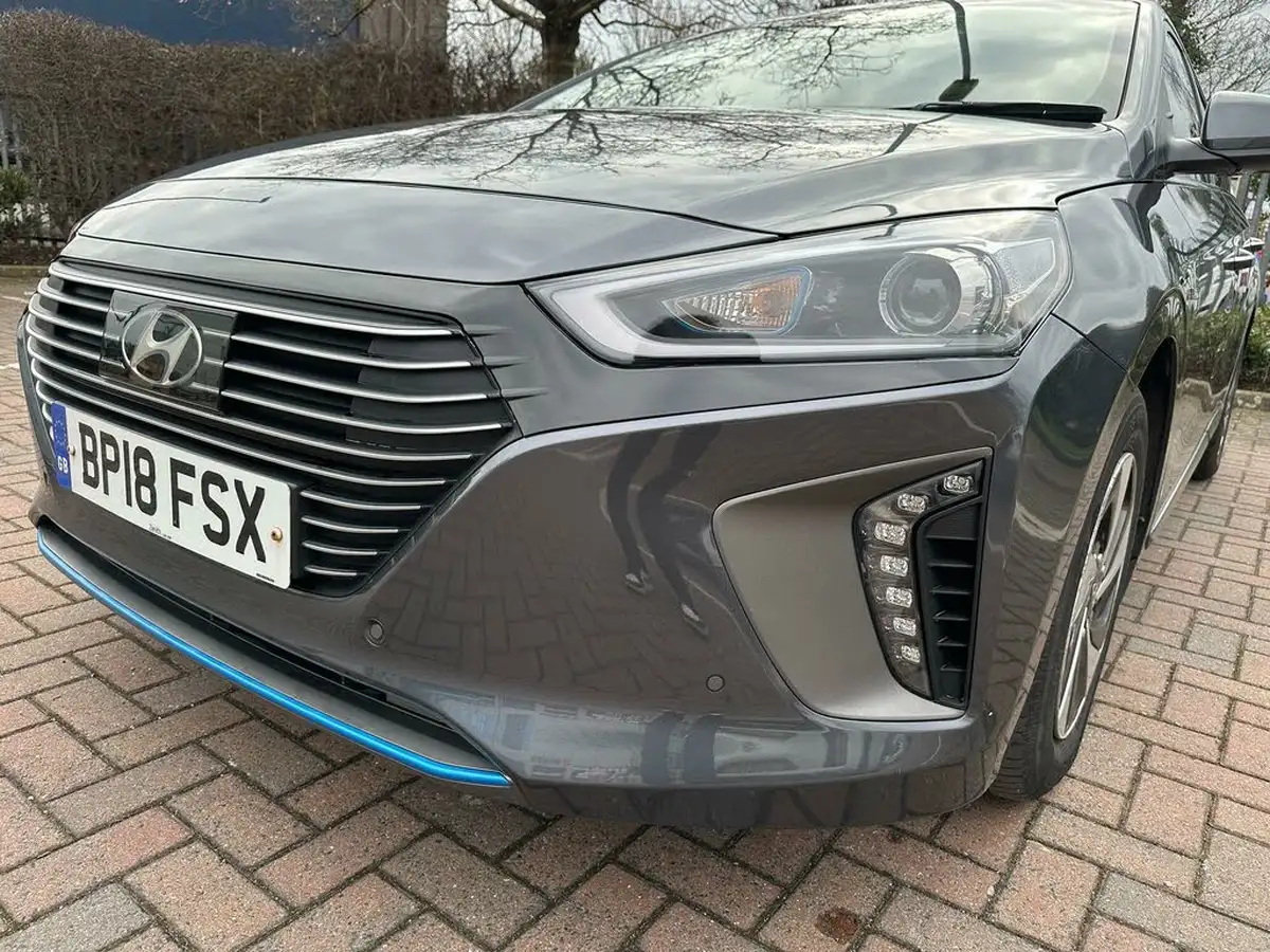 2018-hyundai-ioniq-16-gdi-premium-se-hybrid-big-34