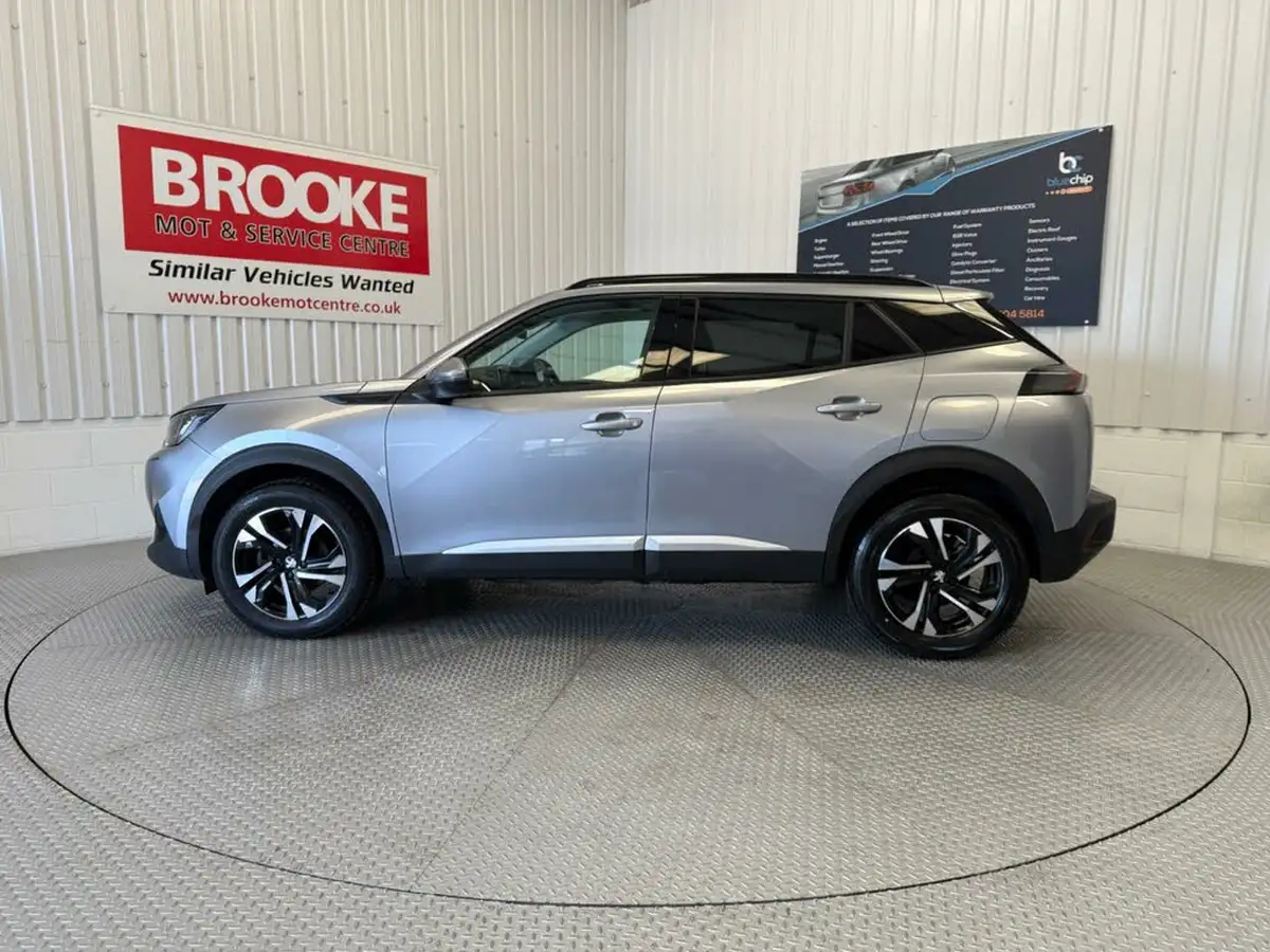 2021-peugeot-2008-suv-12-puretech-allure-130bhp-big-11