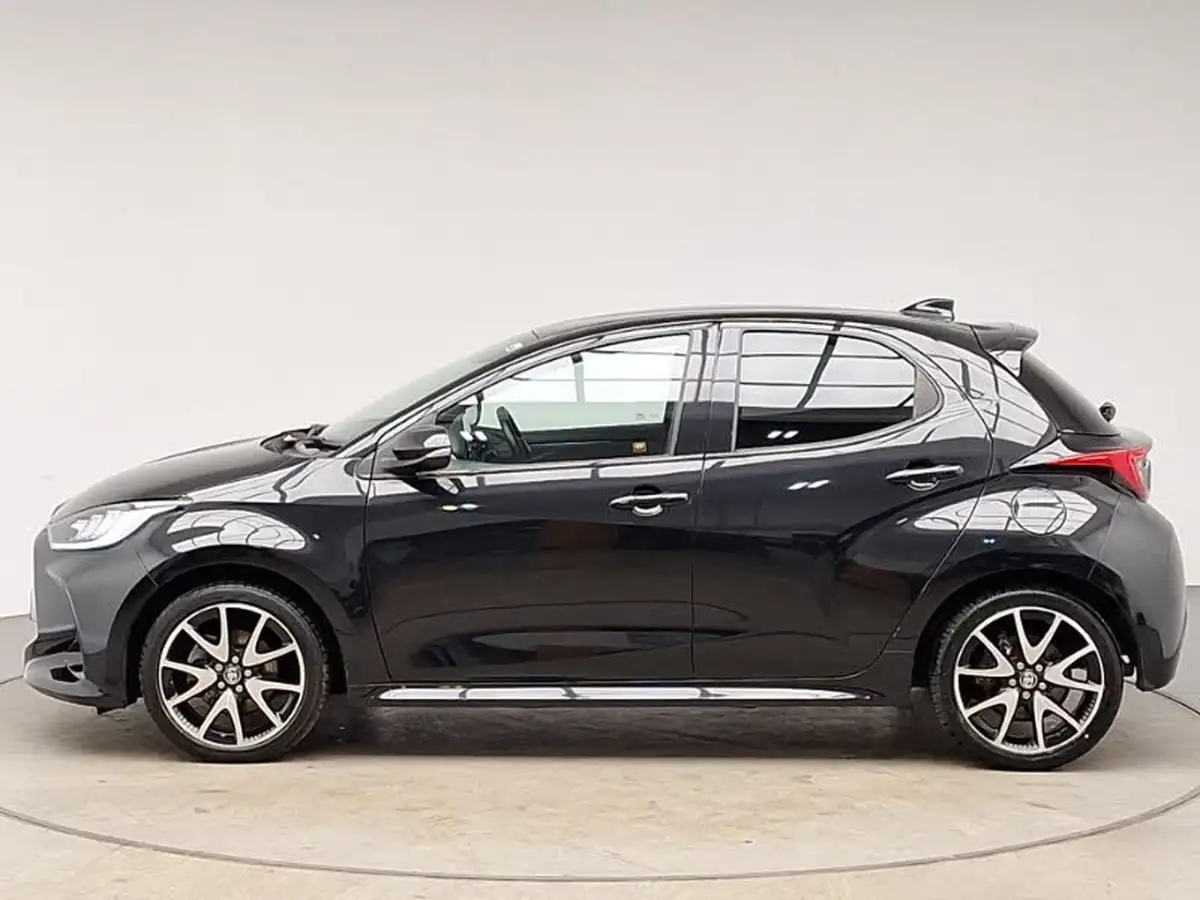 2022-toyota-yaris-15-vvt-i-dynamic-big-3