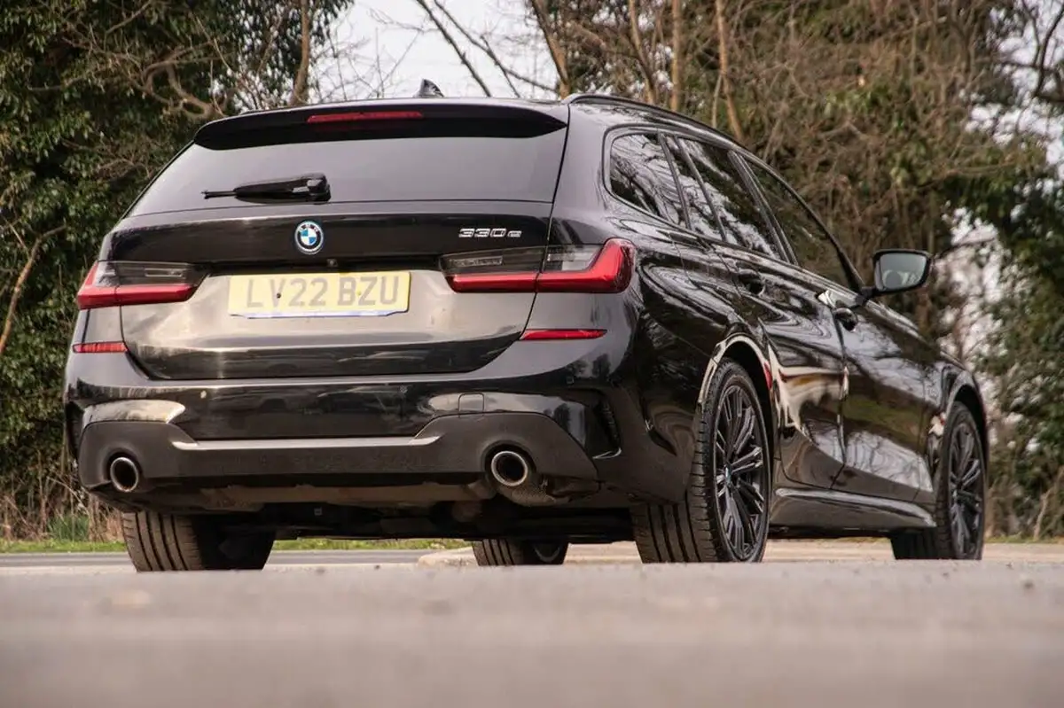 2022-bmw-3-series-20-330e-m-sport-touring-5d-big-6