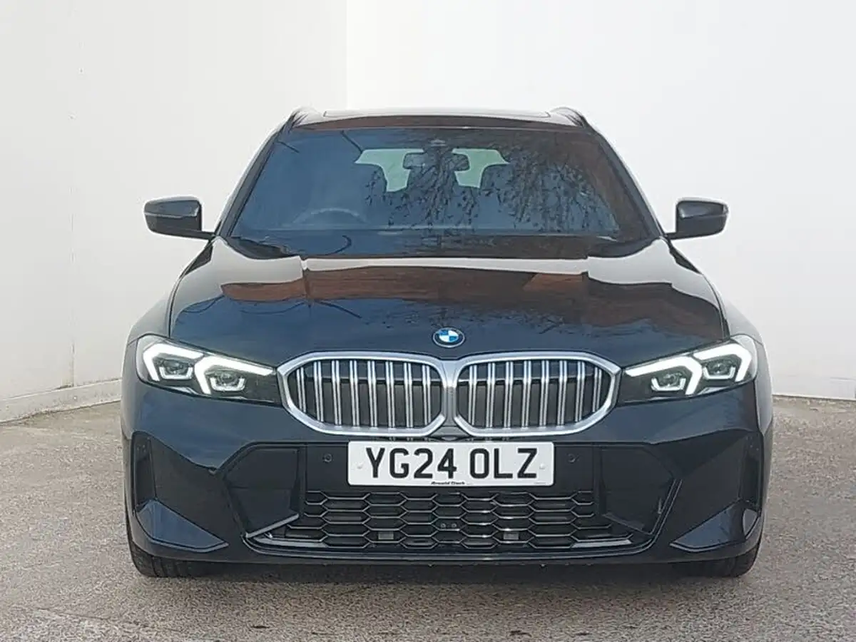 2024-bmw-3-series-20-320i-m-sport-touring-5d-big-11
