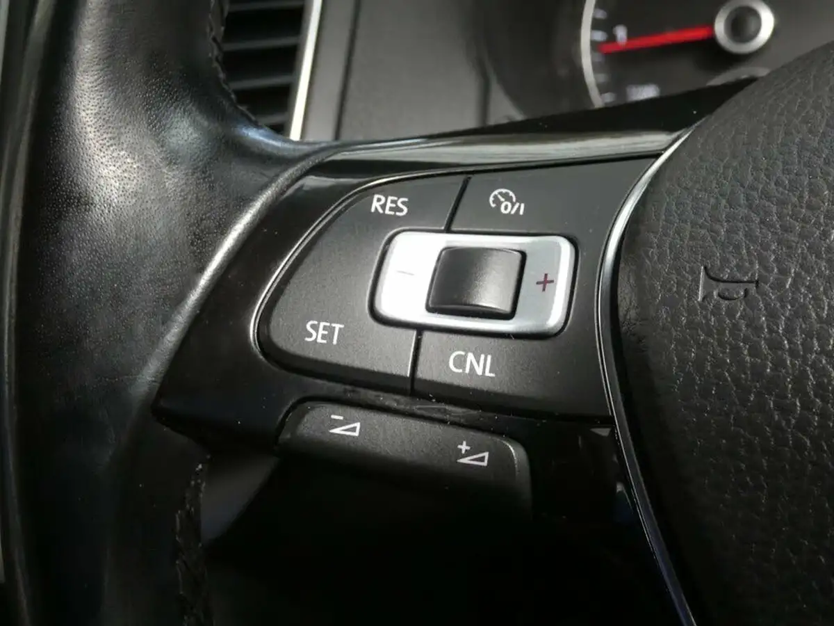 2016-volkswagen-sharan-20tdi-se-150ps-big-69