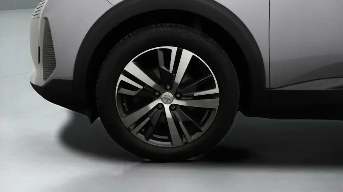 2023-peugeot-3008-suv-15-bluehdi-active-premium-eat8-big-17