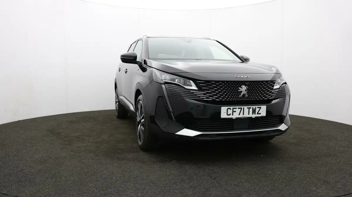 2021-peugeot-5008-suv-12-puretech-gt-premium-big-48