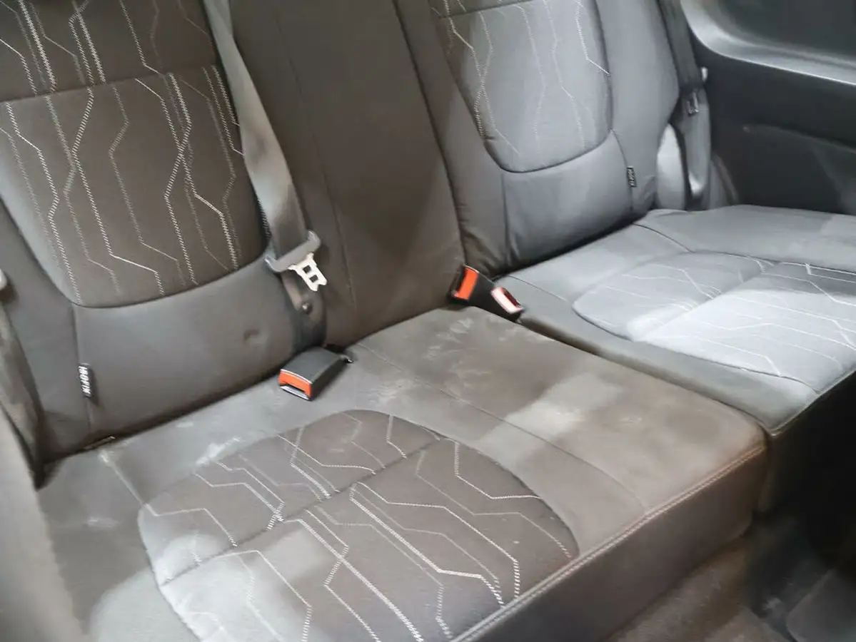 2013-kia-picanto-10-city-big-11