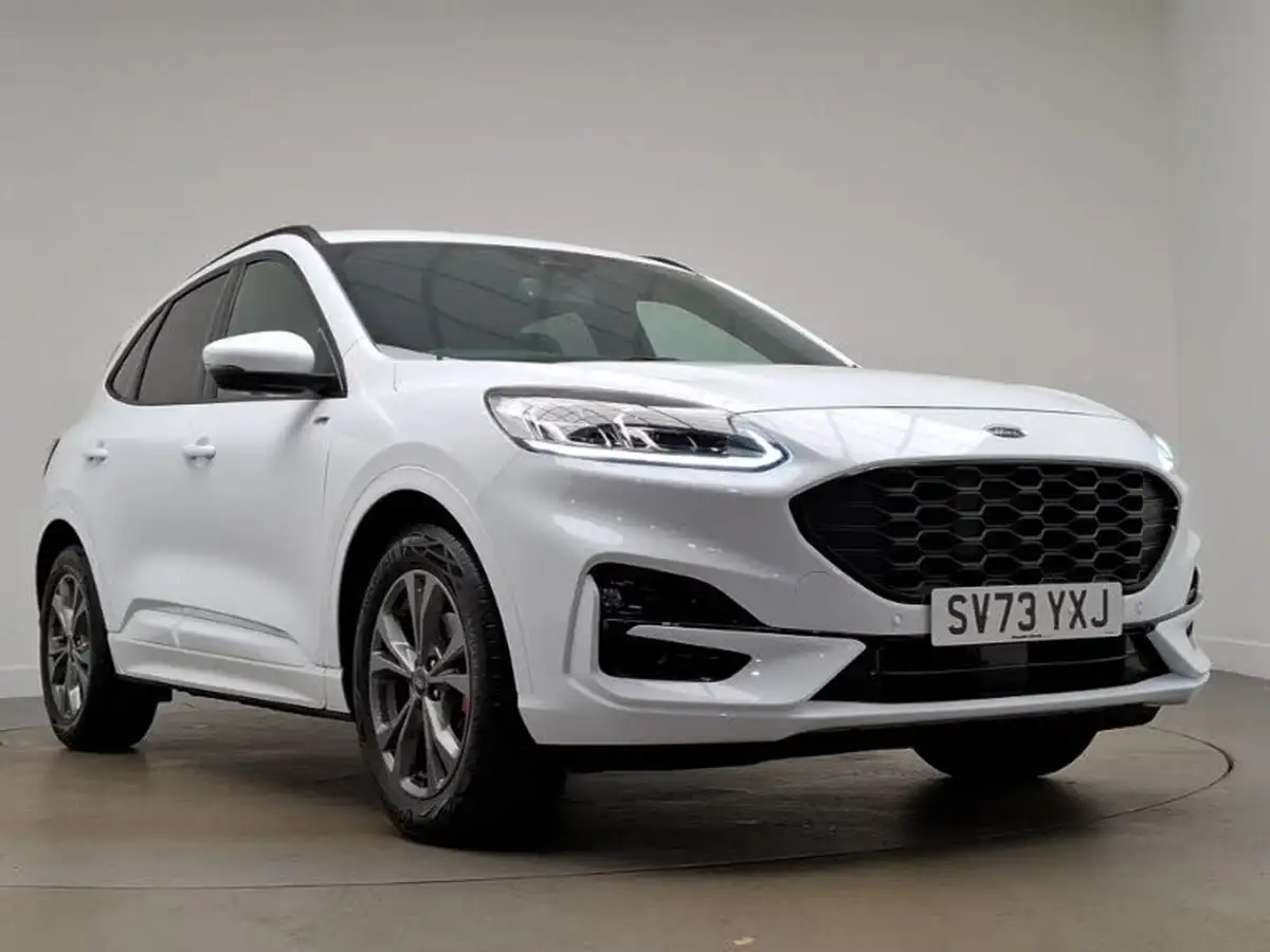 2023-ford-kuga-25t-st-line-edition-190ps-fhev-big-3