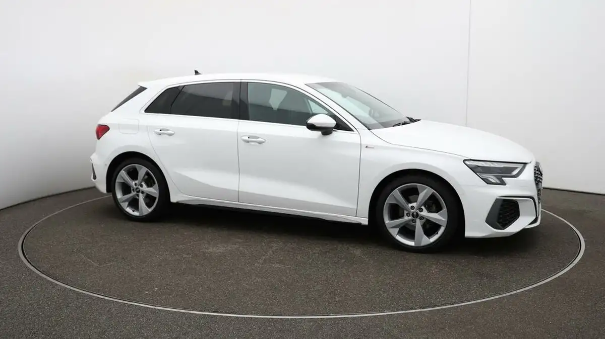 2022-audi-a3-15-35-tfsi-s-line-sportback-5d-tronic-big-40