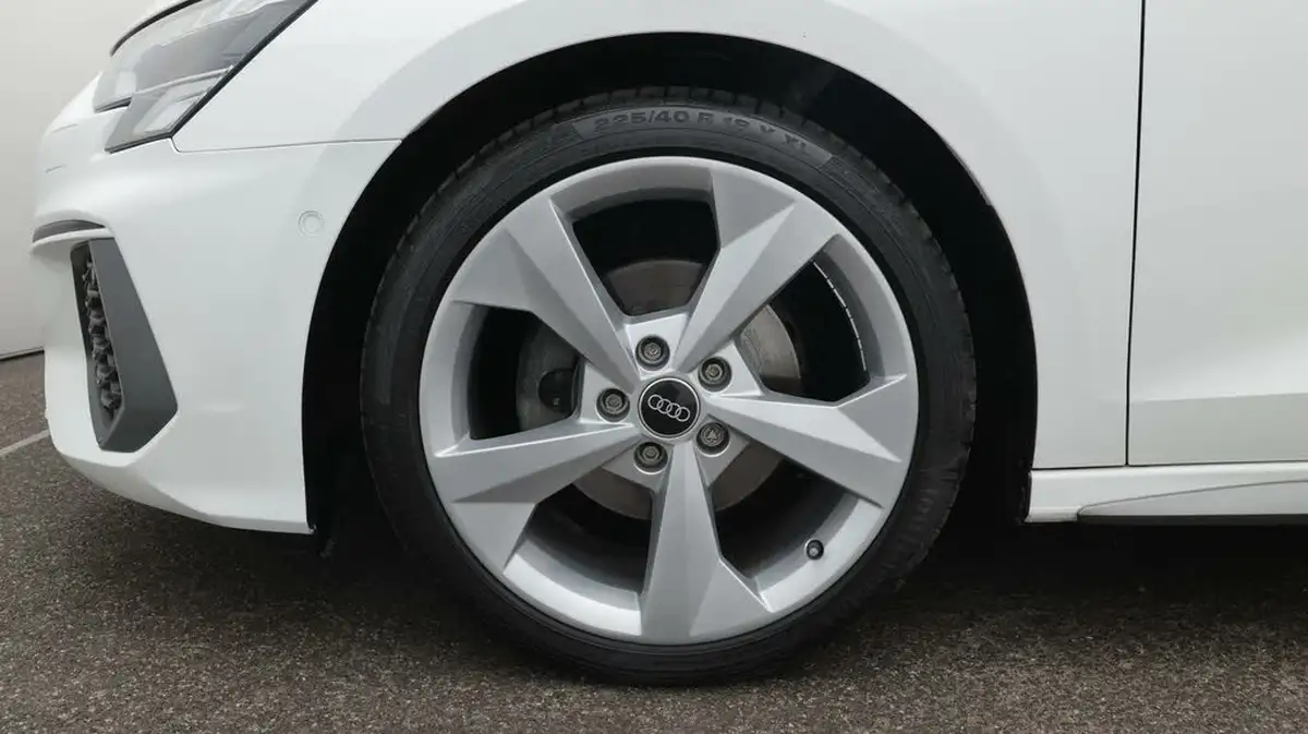 2022-audi-a3-15-35-tfsi-s-line-sportback-5d-tronic-big-18