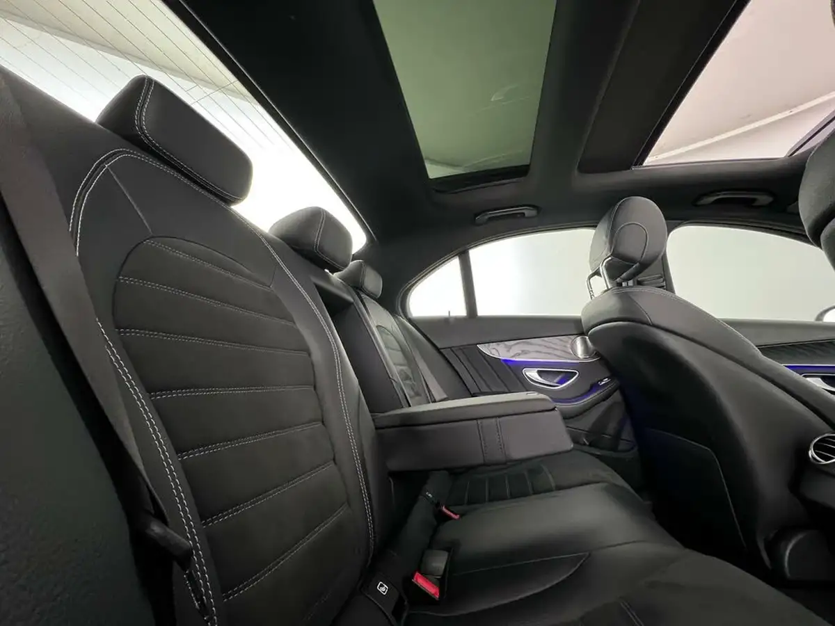 2018-mercedes-benz-c-class-20d-c220d-amg-line-premium-plusss-saloon-4d-big-19
