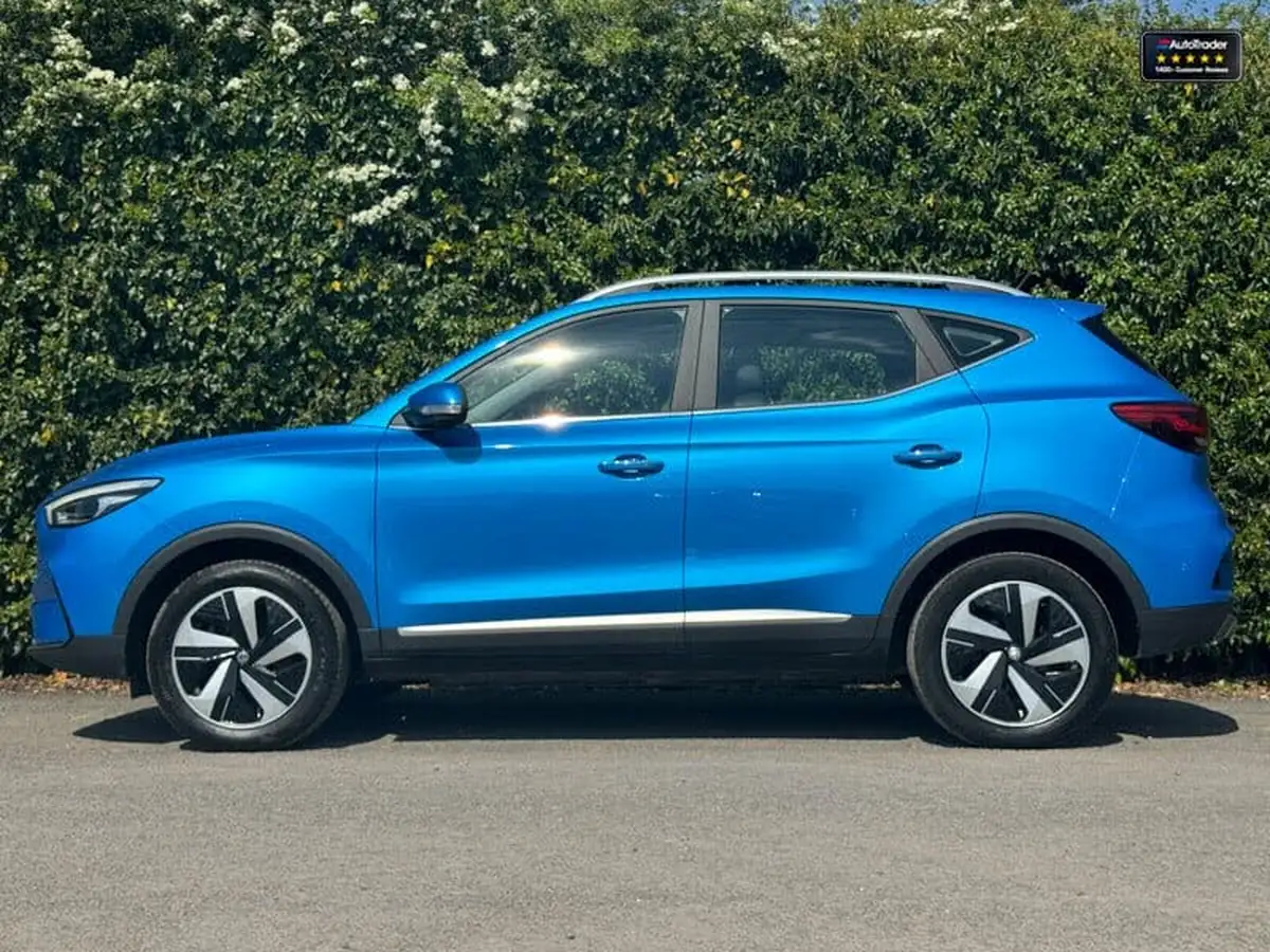 2022-mg-zs-suv-e-trophy-connect-ev-156ps-long-range-big-4