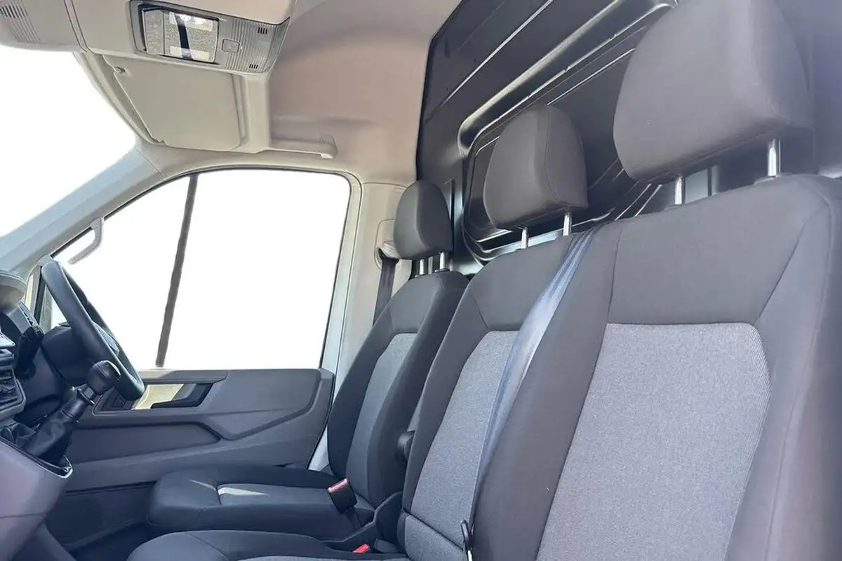 2024-volkswagen-crafter-20tdi-cr35-lwb-commerce-plus-140pseu6d-big-14