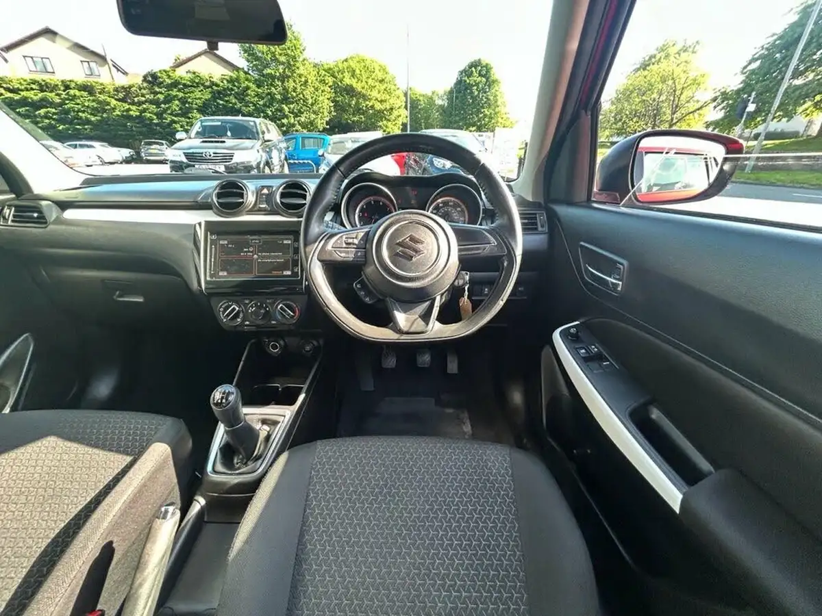 2018-suzuki-swift-10-boosterjet-sz-t-111ps-big-6