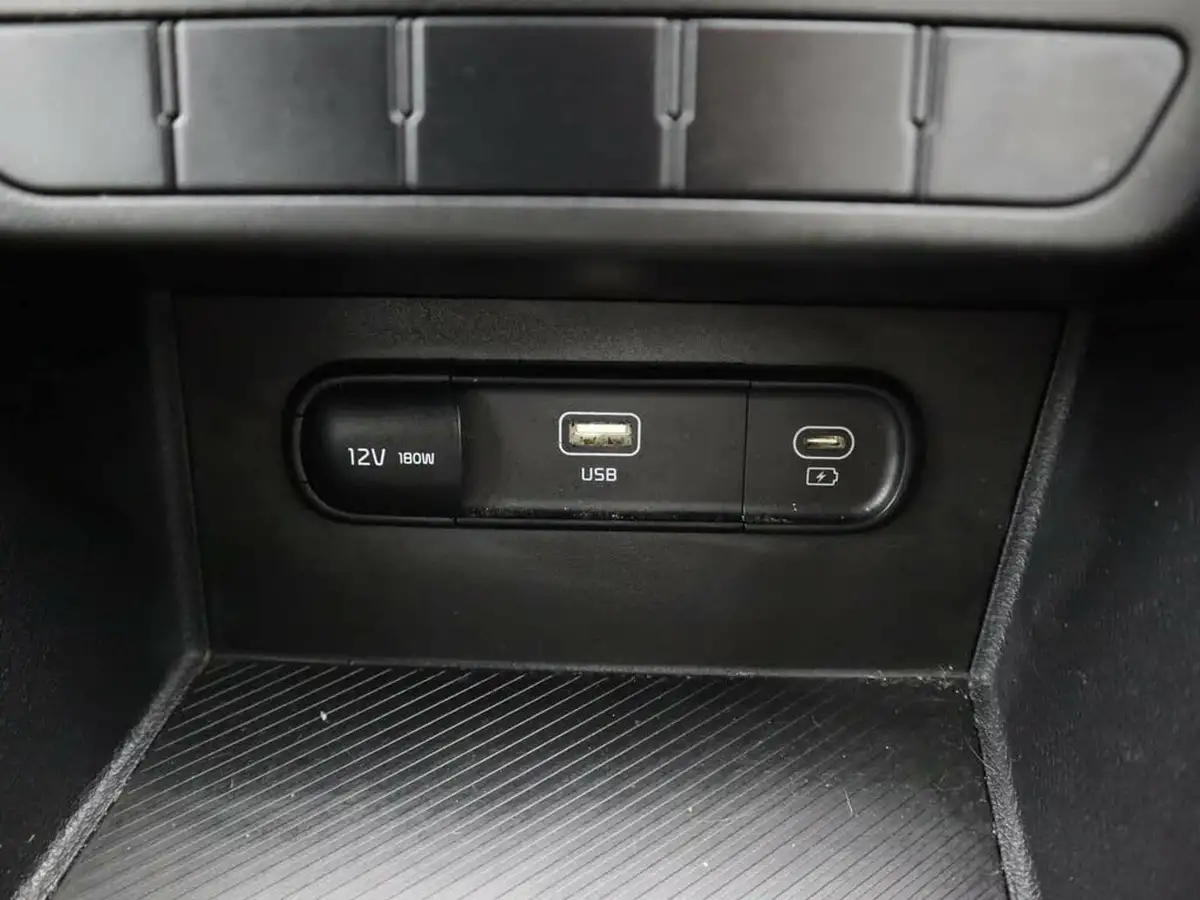 2023-kia-sportage-16-t-gdi-2-148bhp-big-16