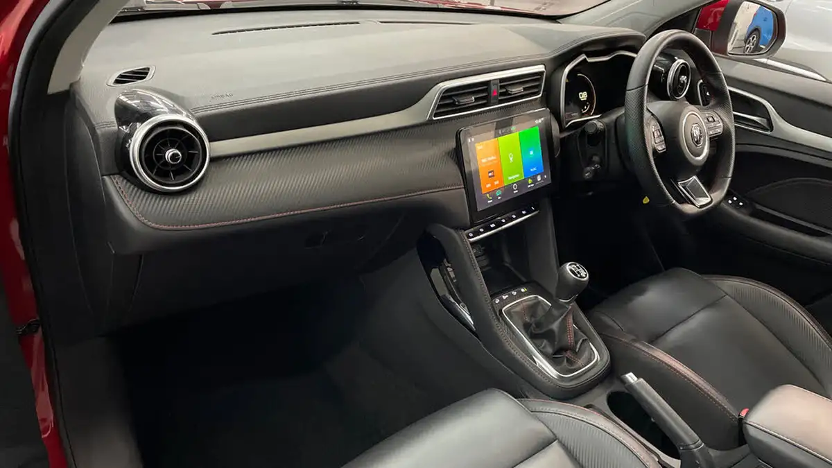 2024-mg-zs-suv-15-vti-tech-exclusive-big-9