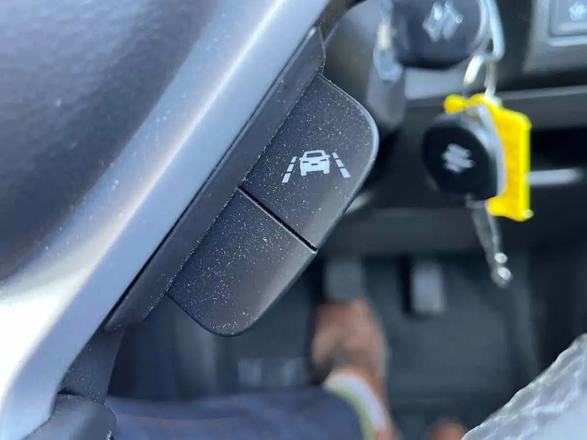 2023-suzuki-vitara-14-boosterjet-sz-t-big-48