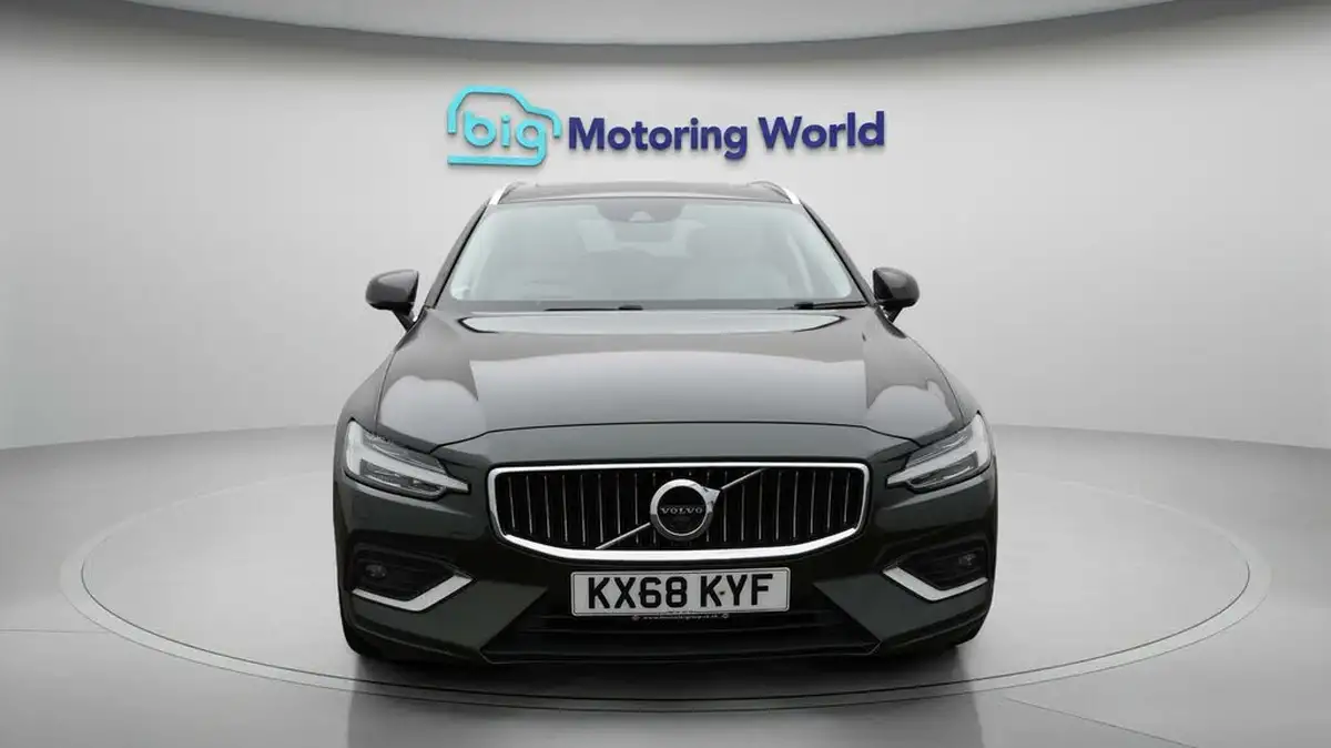 2018-volvo-v60-20td-d4-inscription-pro-geartronic-big-2