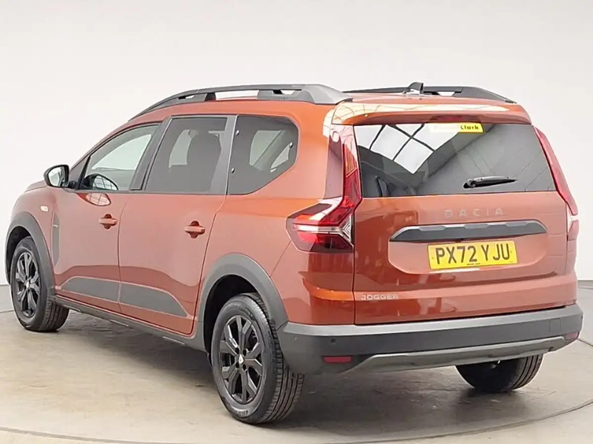 2022-dacia-jogger-10-tce-extreme-se-big-1
