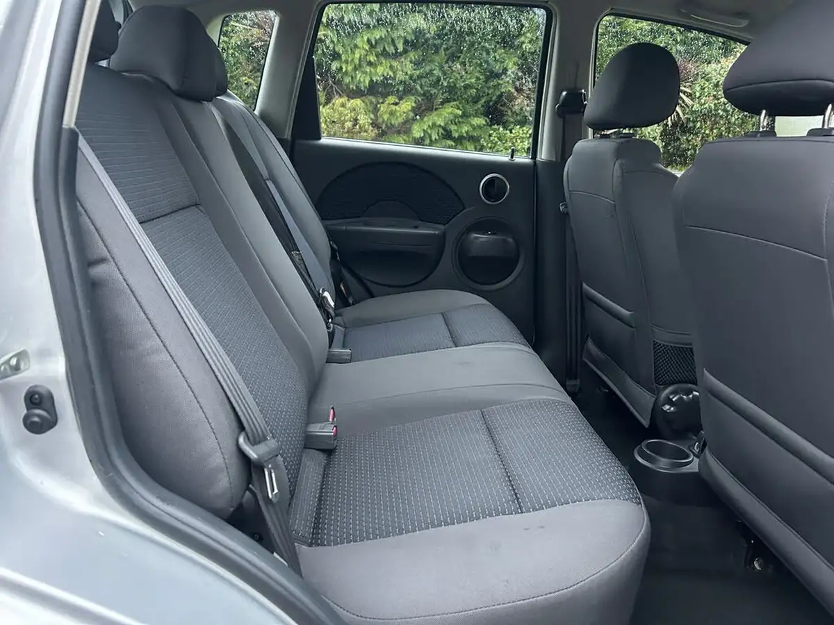 2008-chevrolet-kalos-12-se-big-18