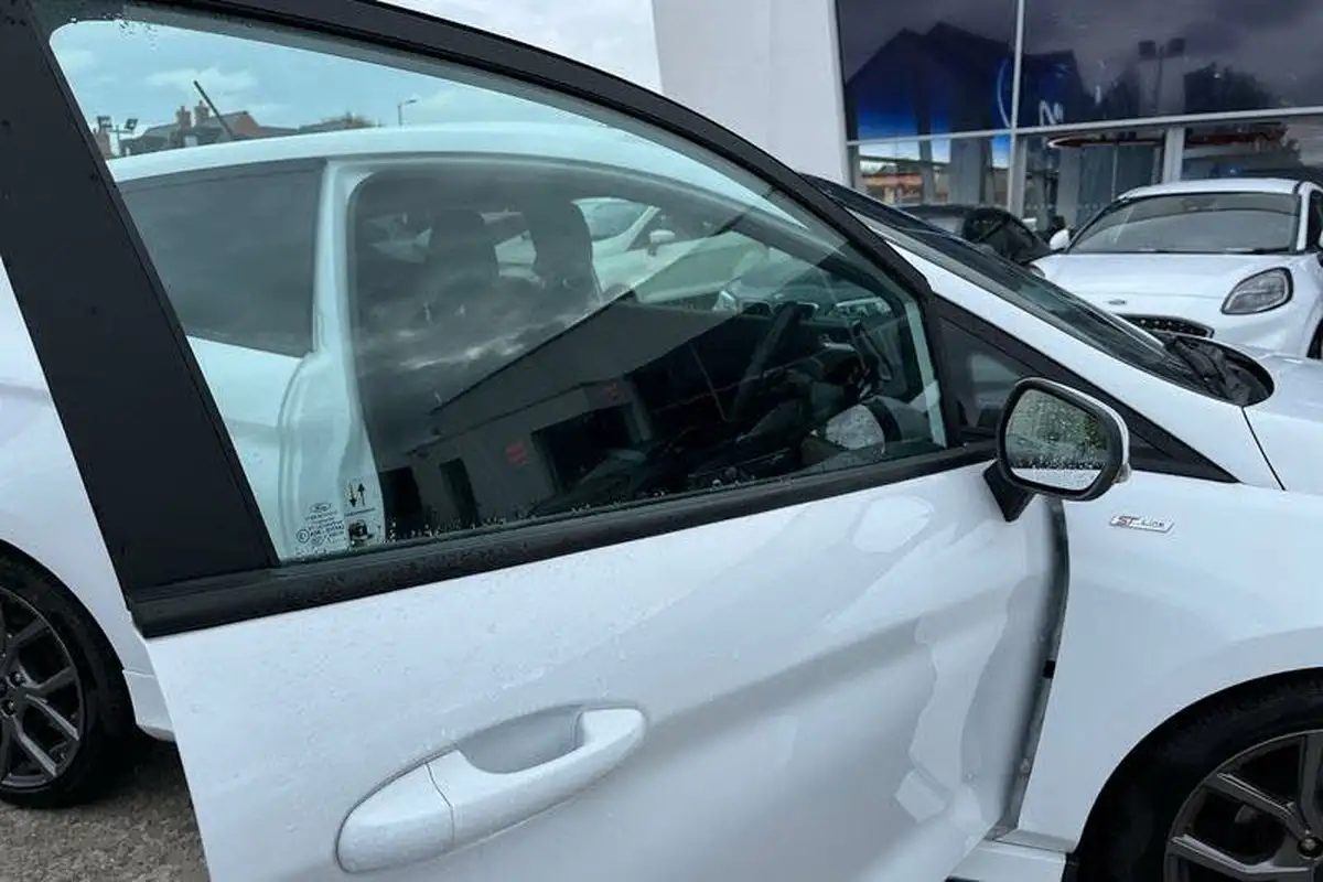 2022-ford-fiesta-big-23