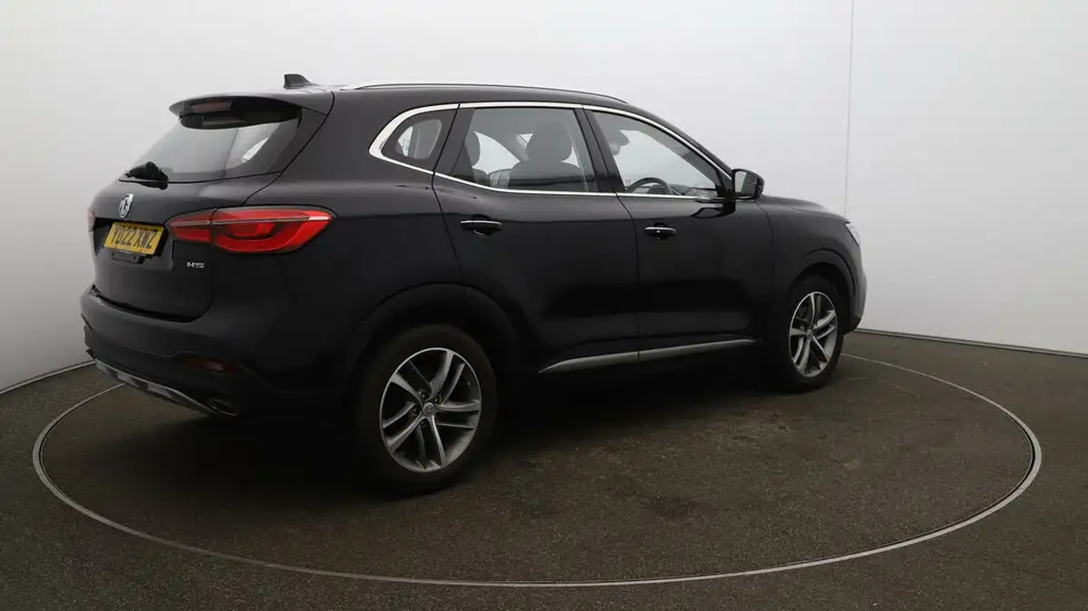 2022-mg-hs-15t-gdi-excite-162ps-big-50