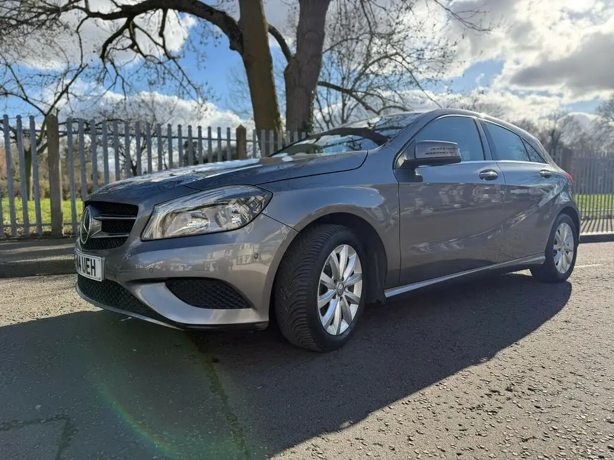 2014-mercedes-benz-a-class-16-a180-se-big-75