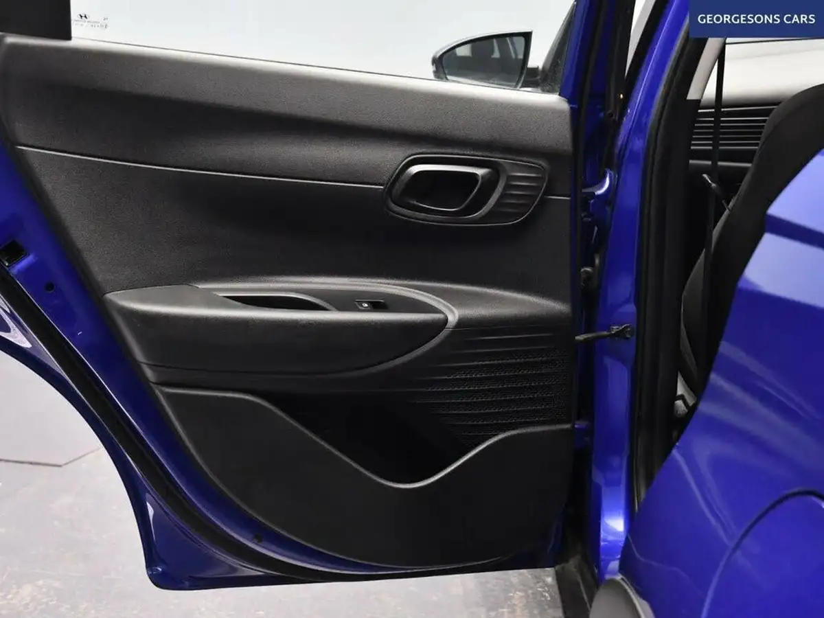 2021-hyundai-bayon-10-t-gdi-se-connect-big-19