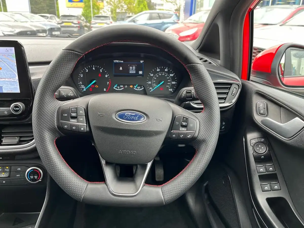 2022-ford-fiesta-10t-st-line-100ps-5d-big-32