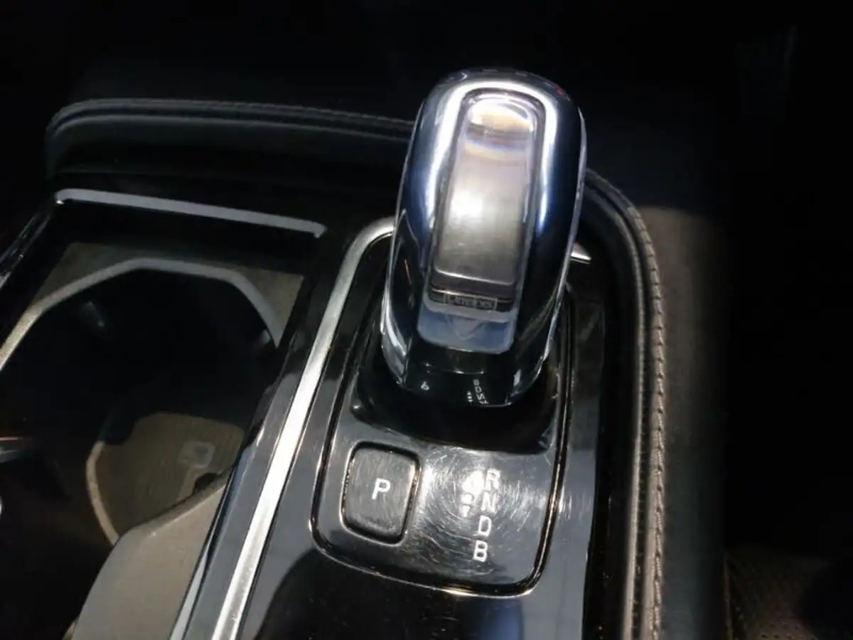 2019-volvo-s90-20-t8-inscription-pro-big-15