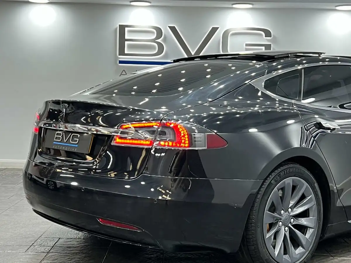 2018-tesla-model-s-e-100d-big-18