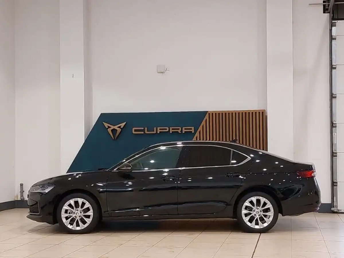 2024-skoda-superb-15-tsi-e-tec-se-l-hatchback-big-3