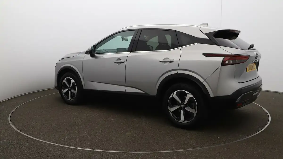 2022-nissan-qashqai-13-dig-t-n-connecta-140ps-big-26