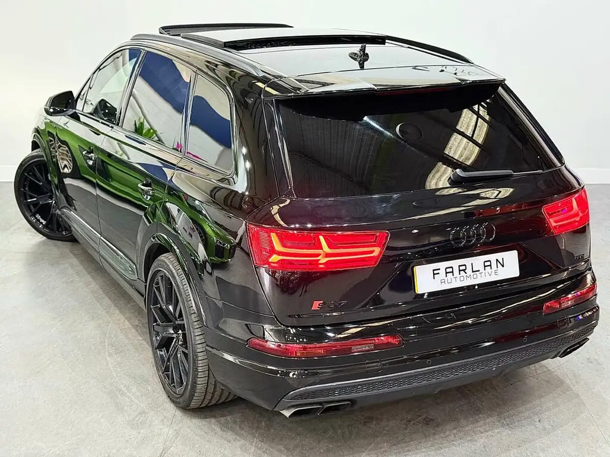 2017-audi-sq7-40bitdi-v8-big-22