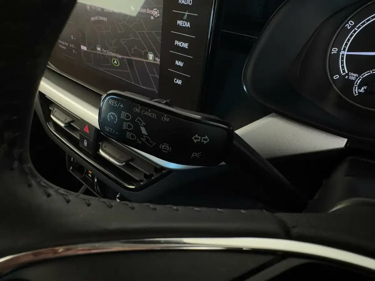 2023-skoda-kamiq-10-tsi-se-drive-110ps-big-47