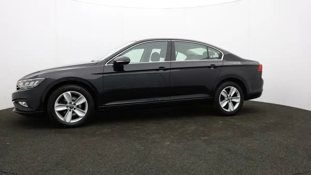 2021-volkswagen-passat-20tdi-se-nav-150ps-saloon-4d-dsg-big-64