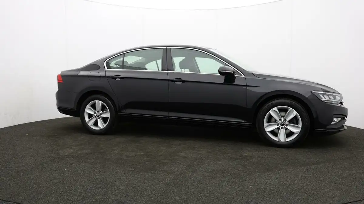 2021-volkswagen-passat-20tdi-se-nav-150ps-saloon-4d-dsg-big-40
