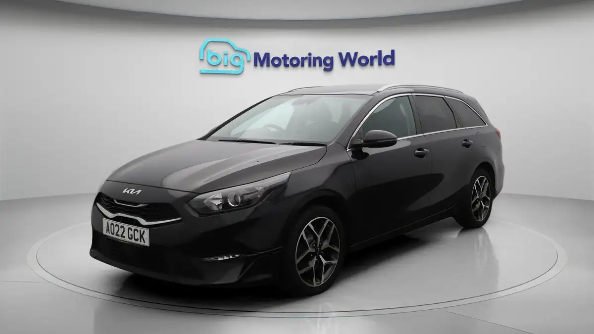 2022-kia-ceed-15-t-gdi-3-sportswagon-big-3