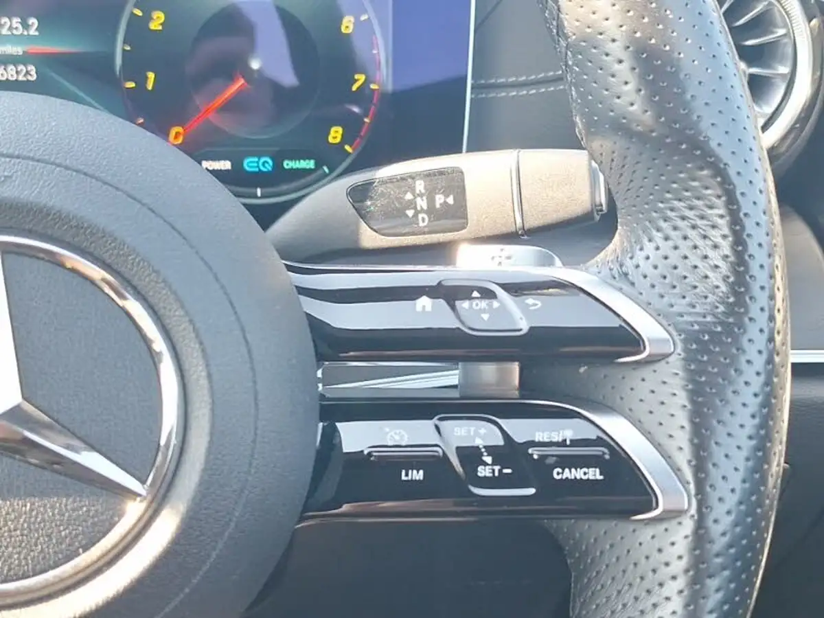 2022-mercedes-benz-e-class-20-e300-amg-line-premium-272ps-cabriolet-big-17
