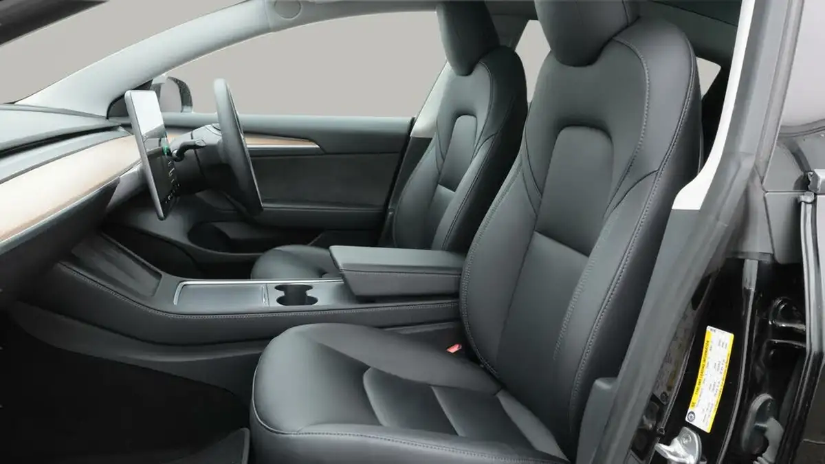 2021-tesla-model-3-e-long-range-awd-big-14