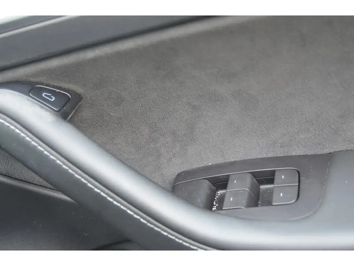 2021-tesla-model-3-e-standard-plus-big-23